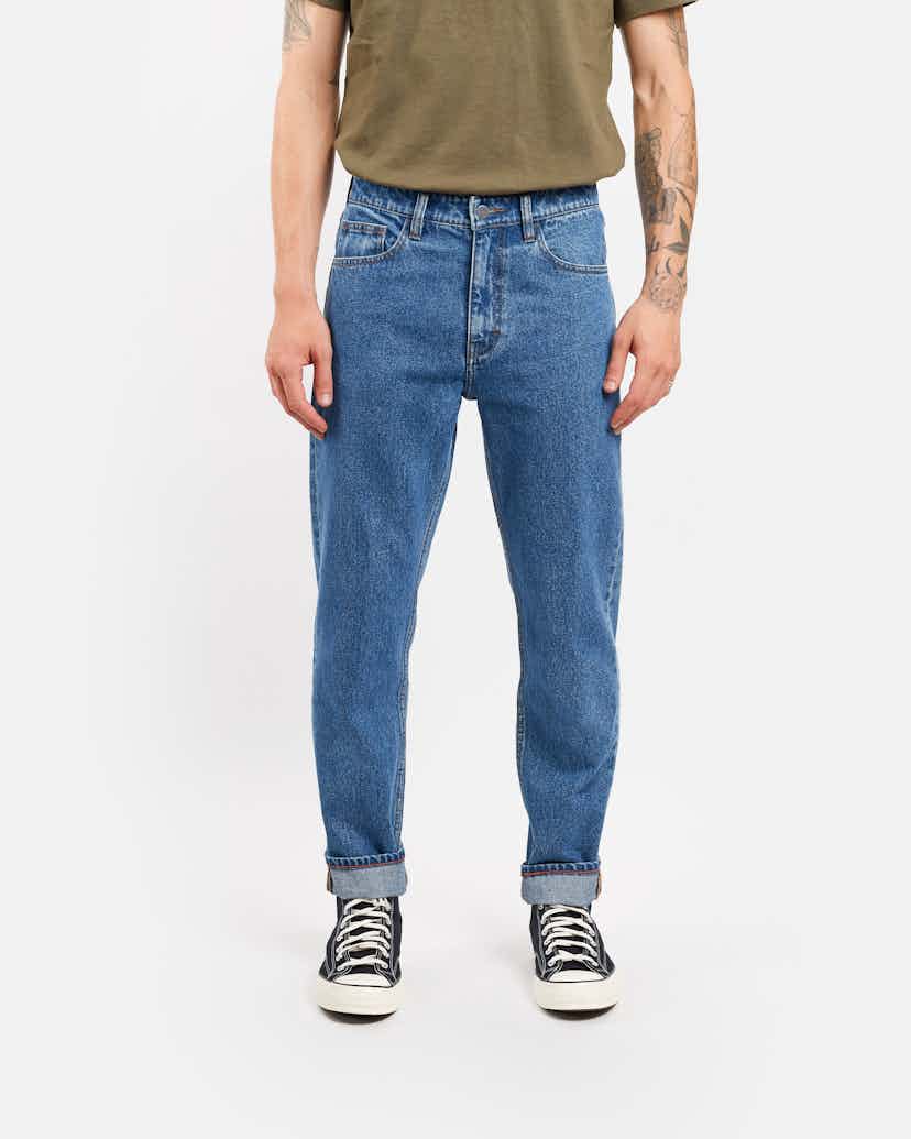 Relaxed tapered fit jeans in organic mid vintage